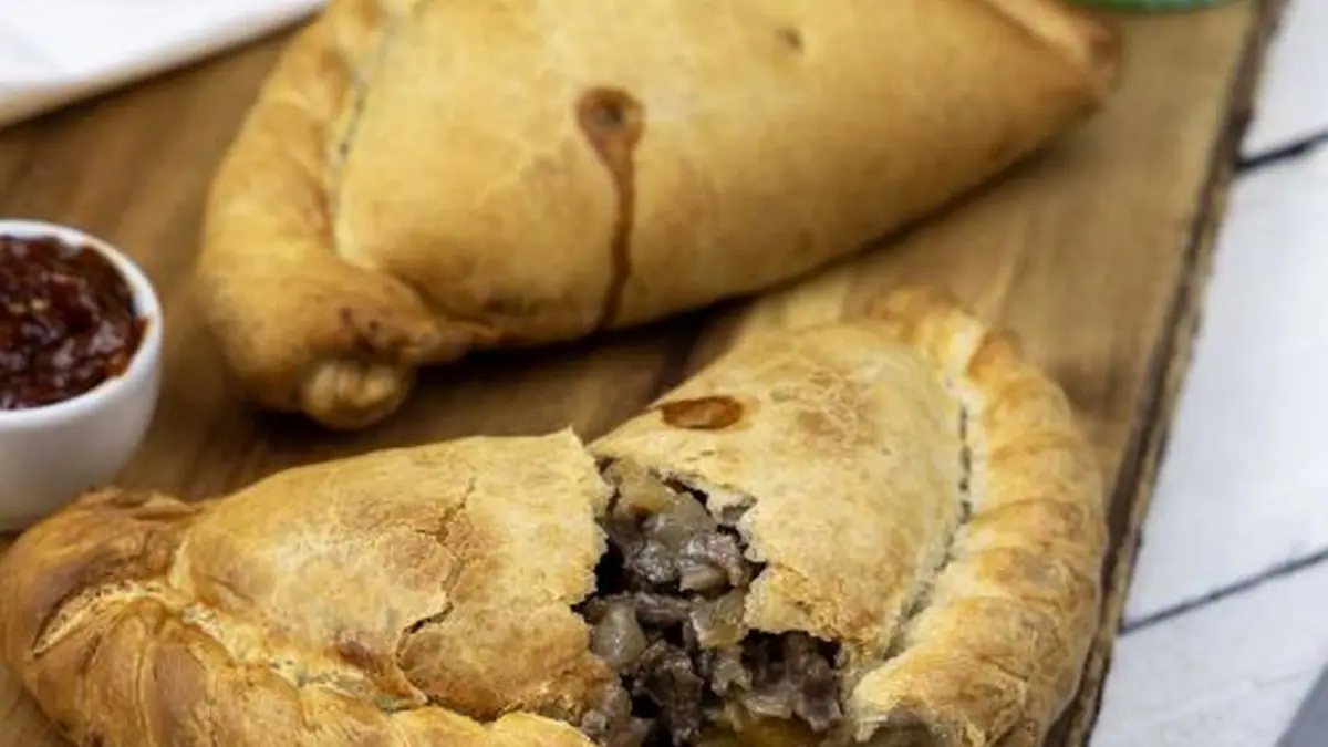Rowe's Cornish Bakers – bakery in Falmouth town centre